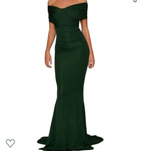 Green maxi dress! Great for maternity!